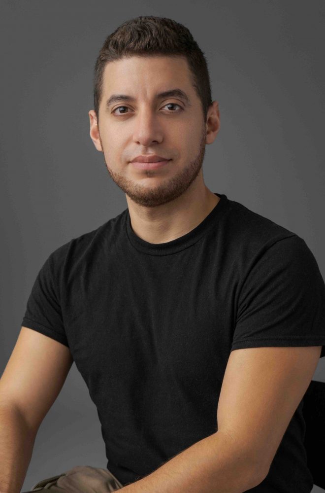 Felix Reyez headshot