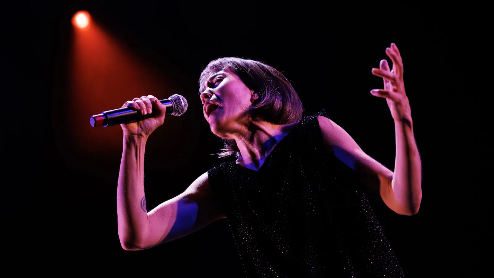 Fresh Tracks 2025 New Works: Ayo Ohs, photo by Maria Baranova.