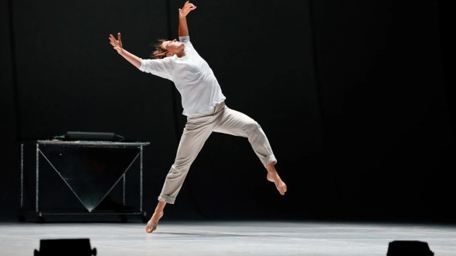 PRETTY AKA THE ESCAPE ARTIST 680w_x395h_c-BTJ_5612_web